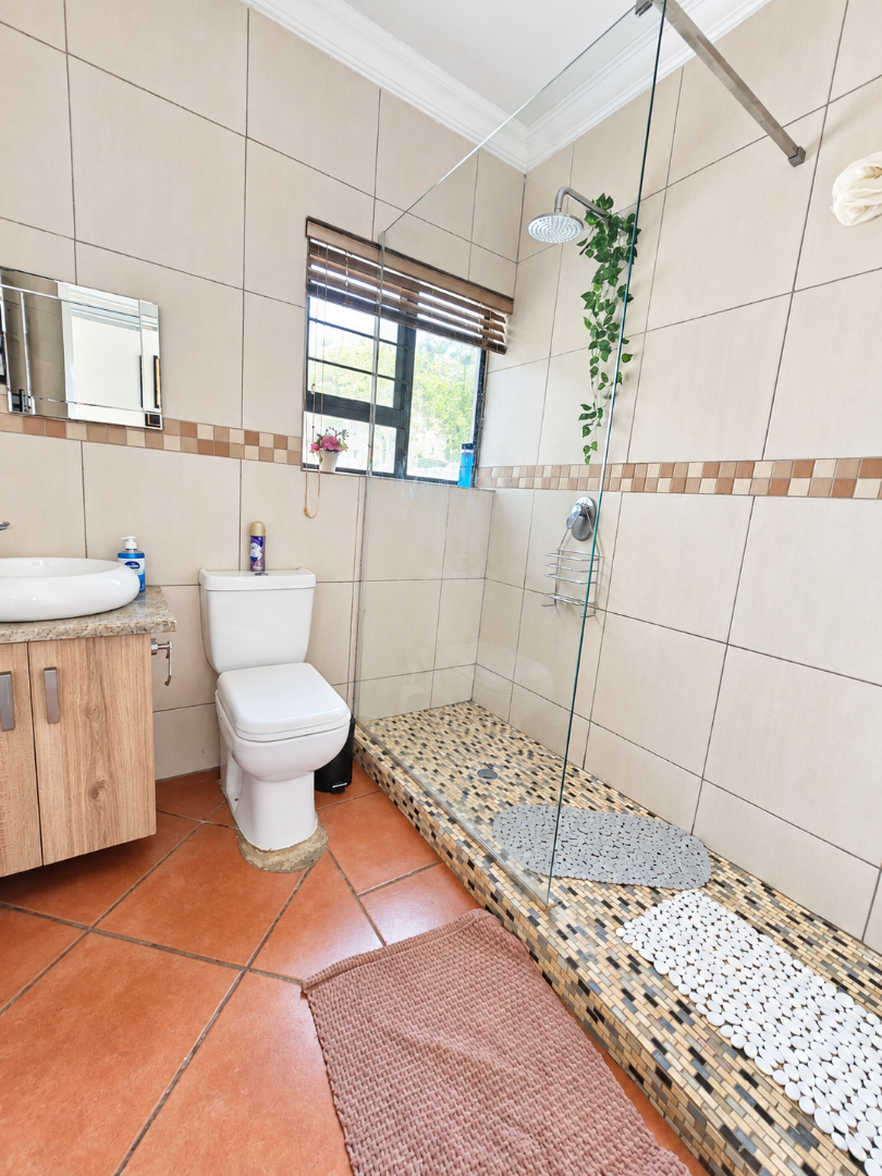 4 Bedroom Property for Sale in Wilkoppies North West